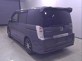 HONDA STEP WAGON 2010