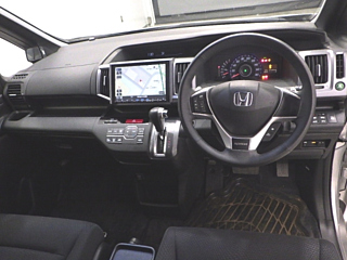 HONDA STEP WAGON 2013