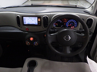 NISSAN CUBE 2011
