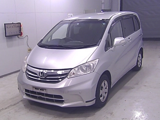 HONDA FREED 2012