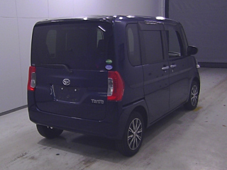 DAIHATSU TANTO 2018