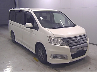 HONDA STEP WAGON 2010