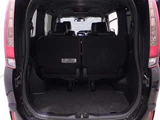 TOYOTA ESQUIRE 2017