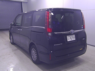 TOYOTA ESQUIRE 2017