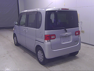 DAIHATSU TANTO 2008