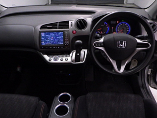 HONDA STREAM 2010