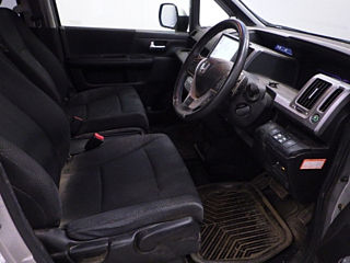 HONDA STEP WAGON 2014