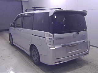 HONDA STEP WAGON 2014