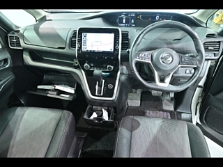 NISSAN SERENA 2018