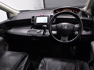 HONDA FREED 2008