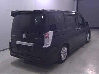 HONDA STEP WAGON 2010