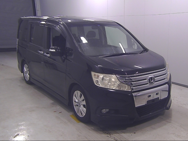 HONDA STEP WAGON 2010
