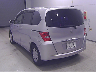 HONDA FREED 2009