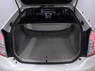 TOYOTA PRIUS 2012