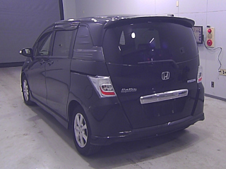 HONDA FREED 2012