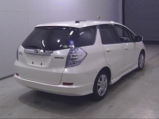 HONDA FIT SHUTTLE 2012