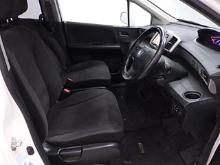 HONDA FREED 2011