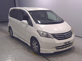 HONDA FREED 2011