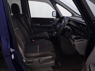 HONDA STEP WAGON 2015