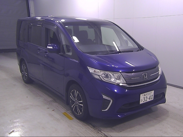 HONDA STEP WAGON 2015