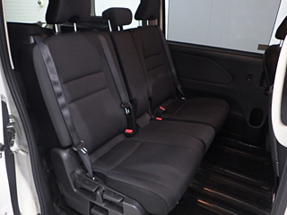 NISSAN SERENA 2018