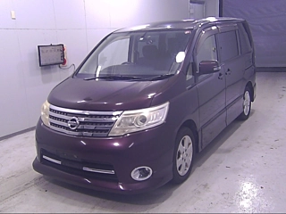 NISSAN SERENA 2010