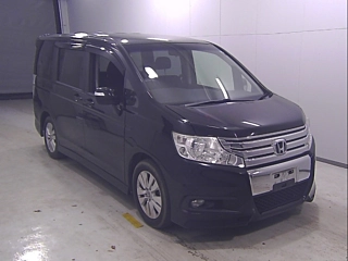 HONDA STEP WAGON 2010