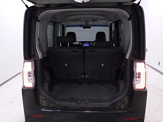 DAIHATSU TANTO 2016