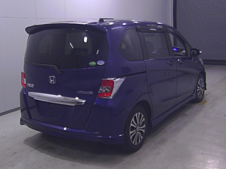 HONDA FREED 2014