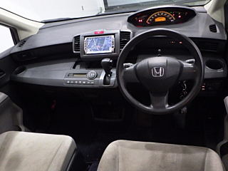 HONDA FREED 2008
