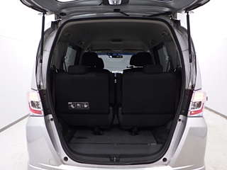 HONDA FREED 2012
