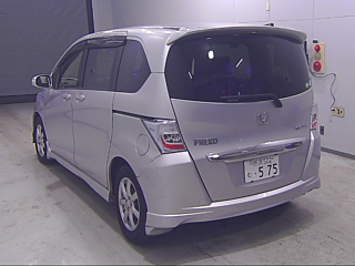 HONDA FREED 2012