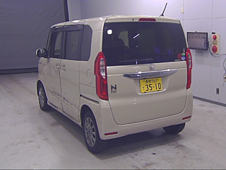 HONDA N BOX 2017