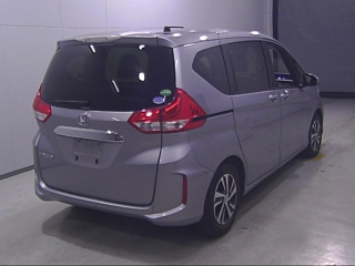 HONDA FREED 2018