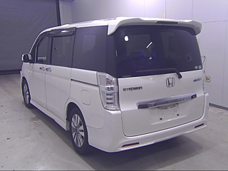 HONDA STEP WAGON 2014