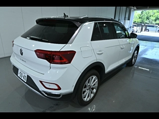 VOLKSWAGEN T-ROC 2022