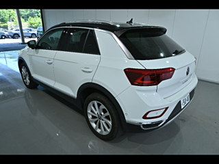 VOLKSWAGEN T-ROC 2022