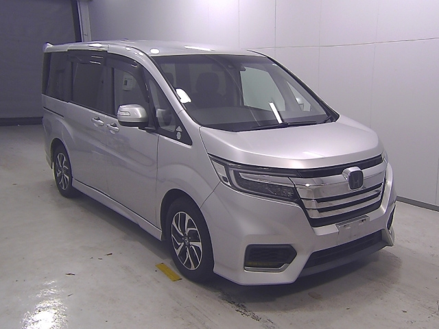 HONDA STEP WAGON 2018
