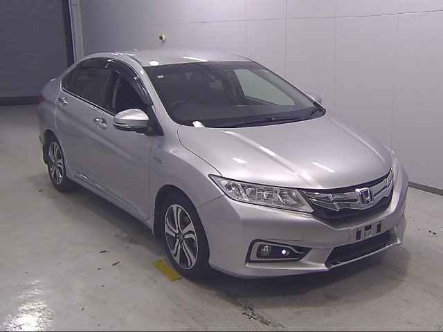 HONDA GRACE 2015