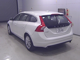VOLVO V60 2017