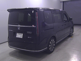 HONDA STEP WAGON 2024