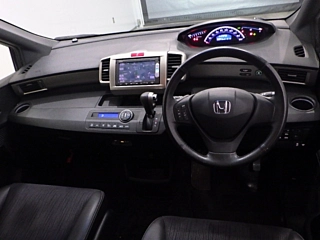 HONDA FREED 2014