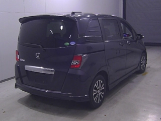 HONDA FREED 2014