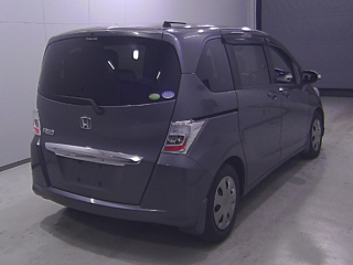 HONDA FREED 2012