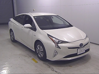 TOYOTA PRIUS 2017