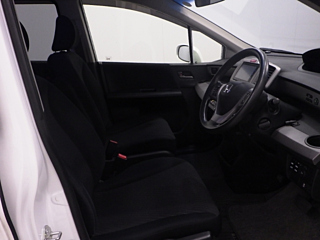 HONDA FREED 2013