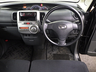 DAIHATSU TANTO 2009