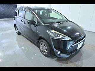 TOYOTA SIENTA 2015