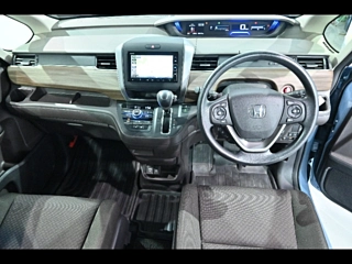 HONDA FREED 2022