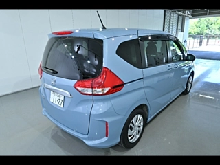 HONDA FREED 2022